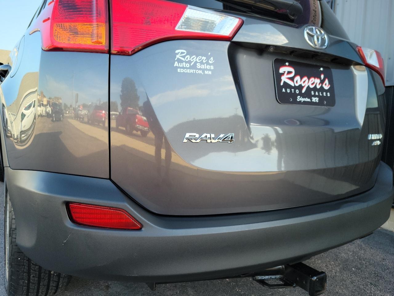 Toyota RAV4 AWD 4dr Limited (Natl) 2014