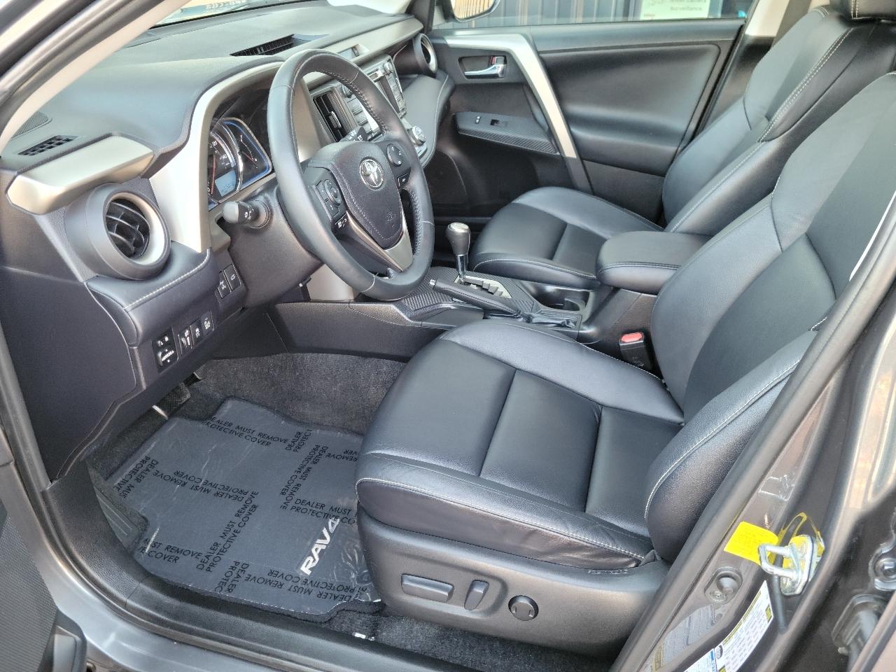 Toyota RAV4 AWD 4dr Limited (Natl) 2014