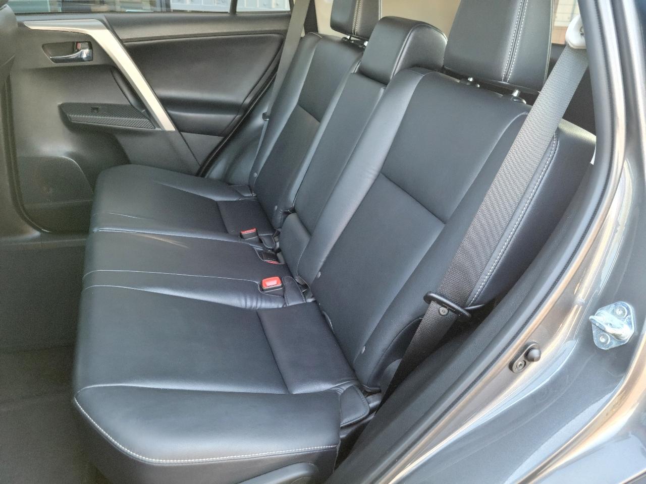 Toyota RAV4 AWD 4dr Limited (Natl) 2014