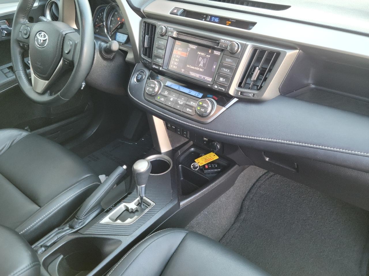 Toyota RAV4 AWD 4dr Limited (Natl) 2014