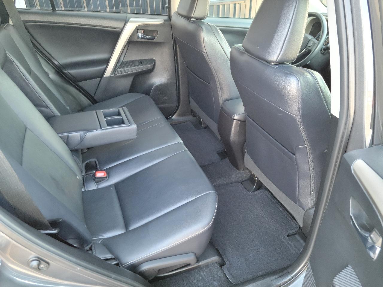 Toyota RAV4 AWD 4dr Limited (Natl) 2014
