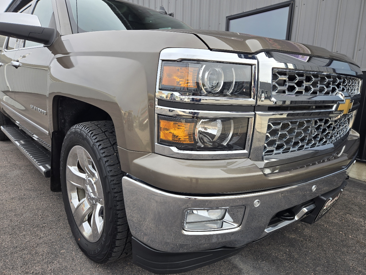 2015 Chevrolet Silverado 1500 LTZ photo 16