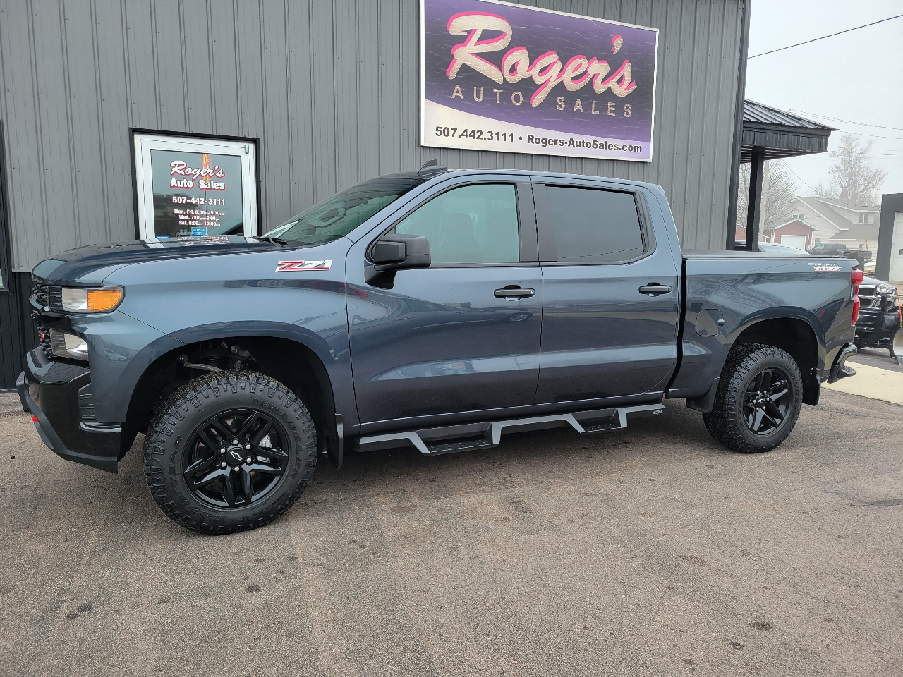 Chevrolet Silverado 1500 4WD Crew Cab 147" Custom Trail Boss 2021