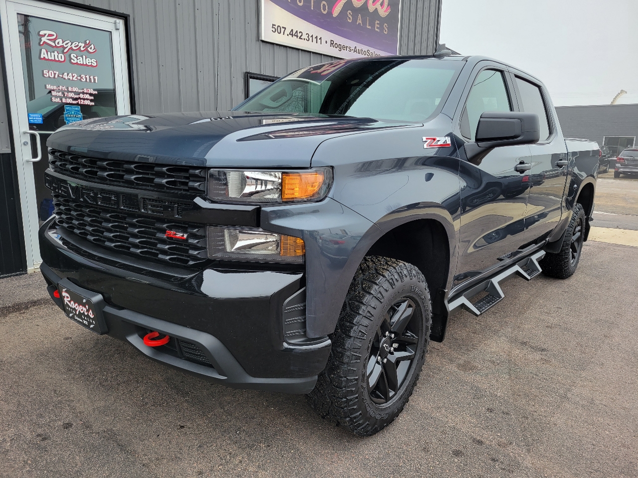 Chevrolet Silverado 1500 4WD Crew Cab 147" Custom Trail Boss 2021