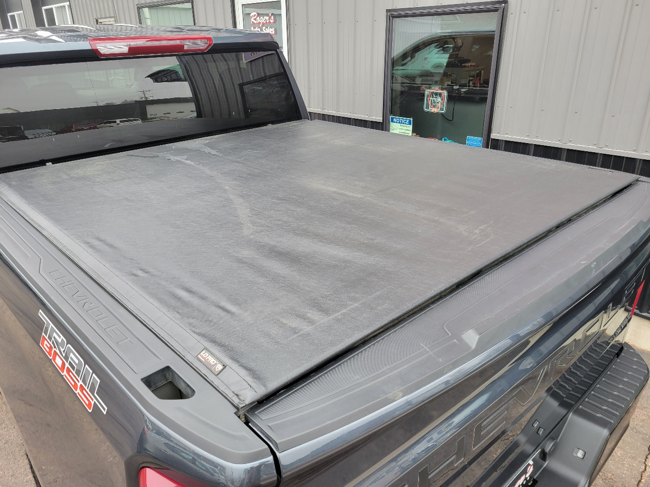 Chevrolet Silverado 1500 4WD Crew Cab 147" Custom Trail Boss 2021