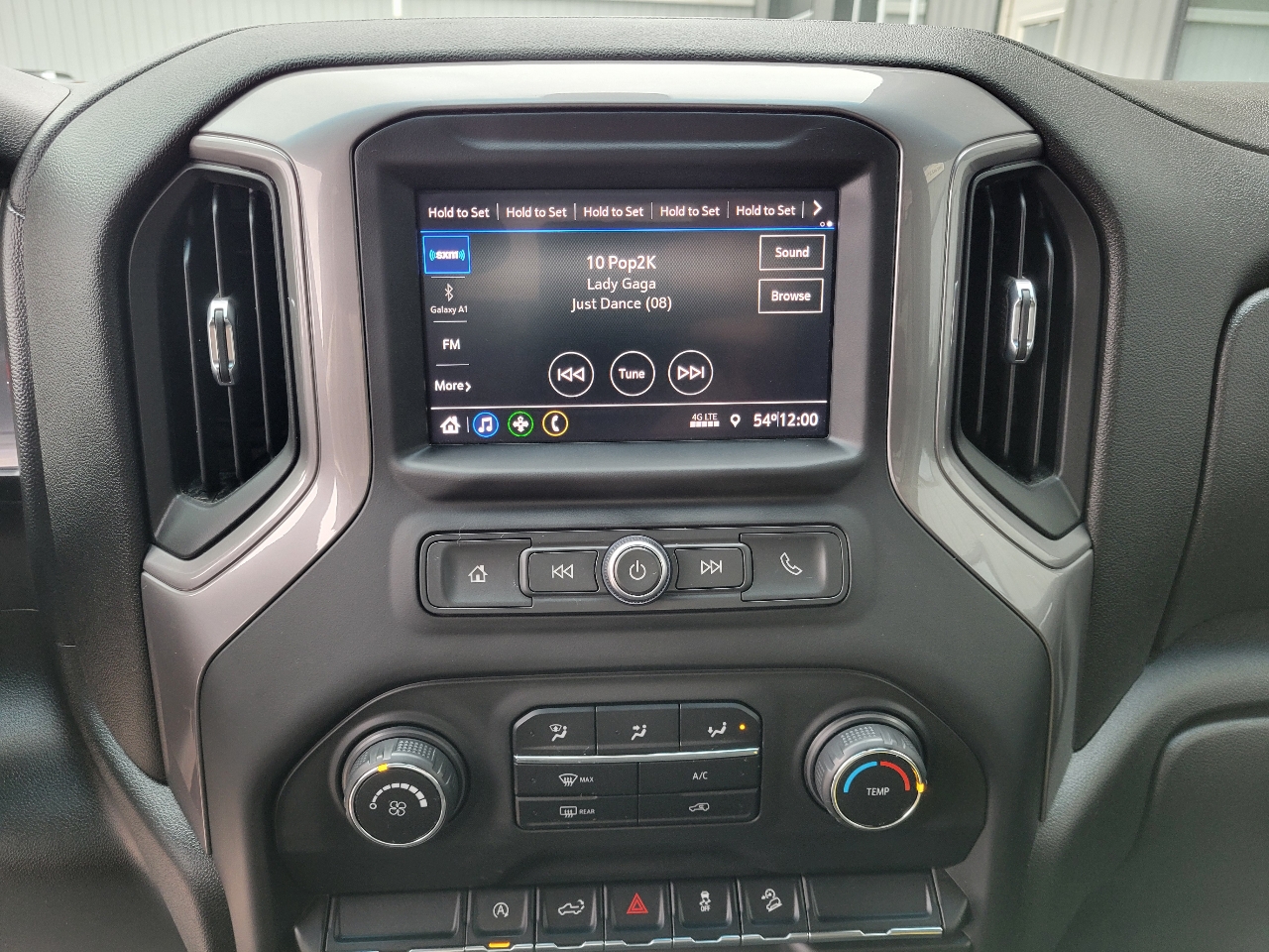 Chevrolet Silverado 1500 4WD Crew Cab 147" Custom Trail Boss 2021