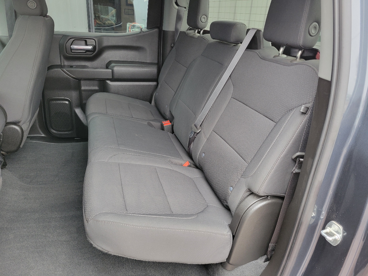 Chevrolet Silverado 1500 4WD Crew Cab 147" Custom Trail Boss 2021