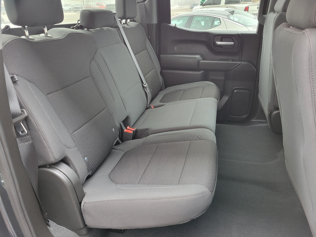 Chevrolet Silverado 1500 4WD Crew Cab 147" Custom Trail Boss 2021