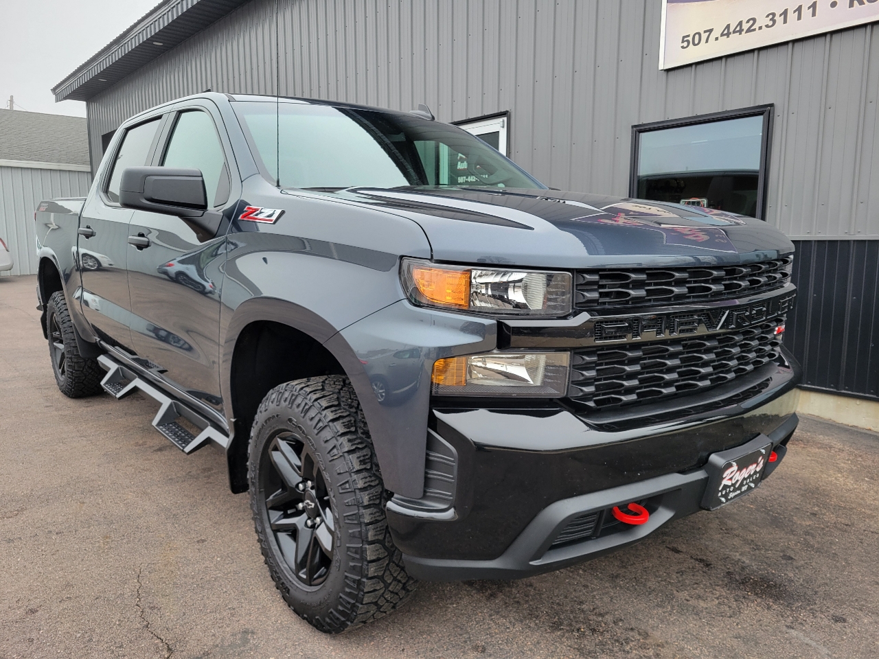 Chevrolet Silverado 1500 4WD Crew Cab 147" Custom Trail Boss 2021