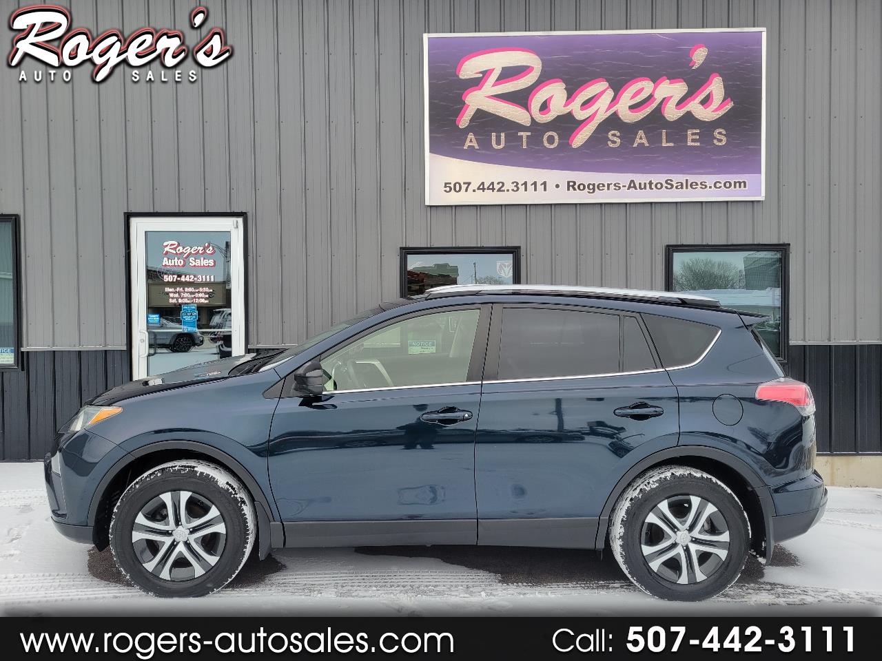 2017 Toyota RAV4 LE AWD (Natl)