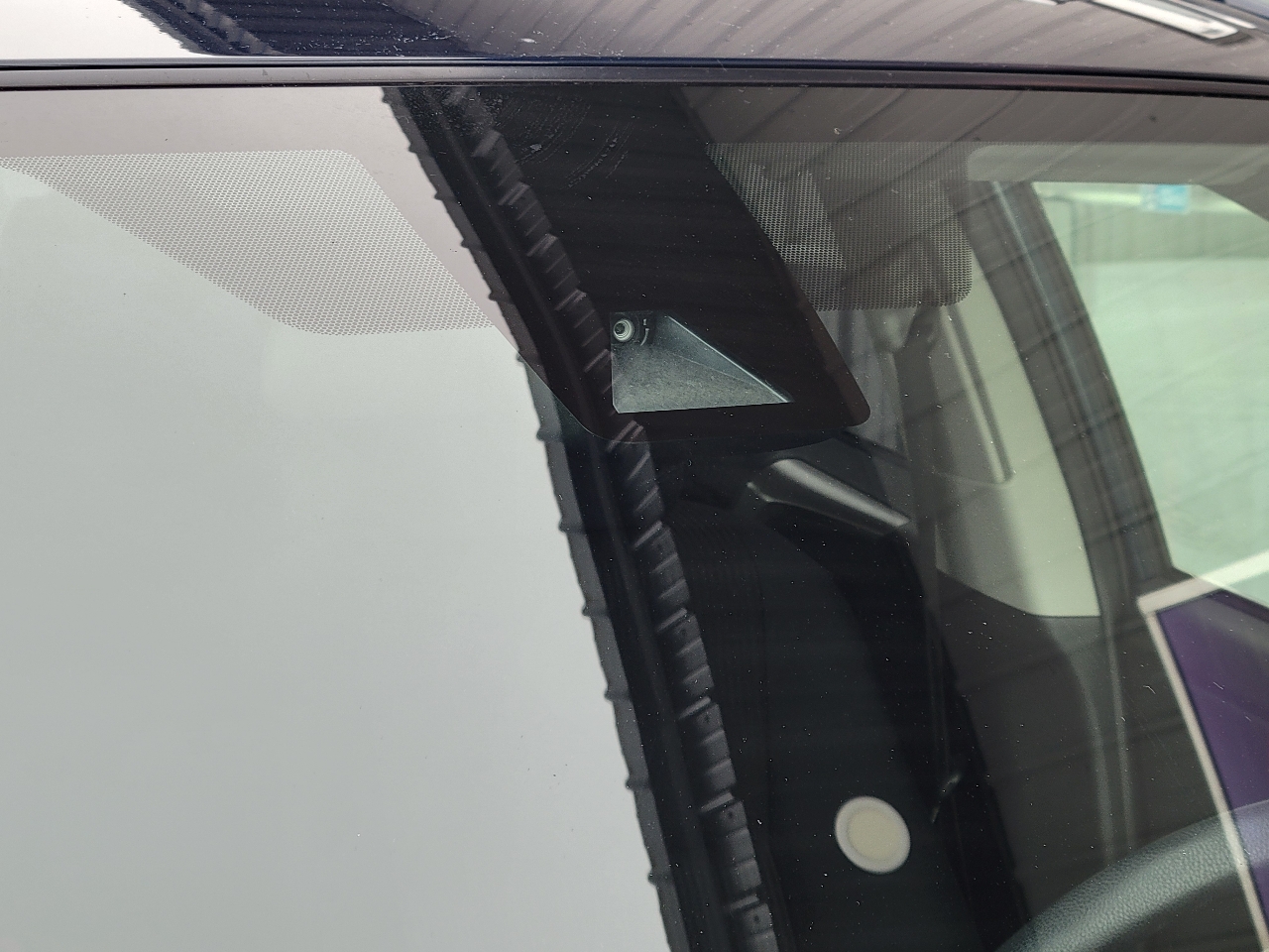 Toyota RAV4 LE AWD (Natl) 2017