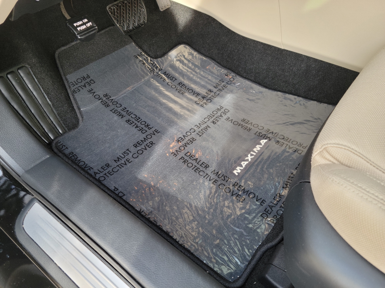 Nissan Maxima S 3.5L *Ltd Avail* 2017