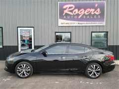 2017 Nissan Maxima 