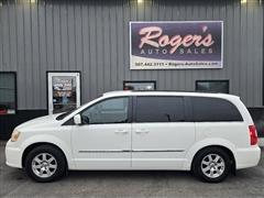 2012 Chrysler Town & Country 