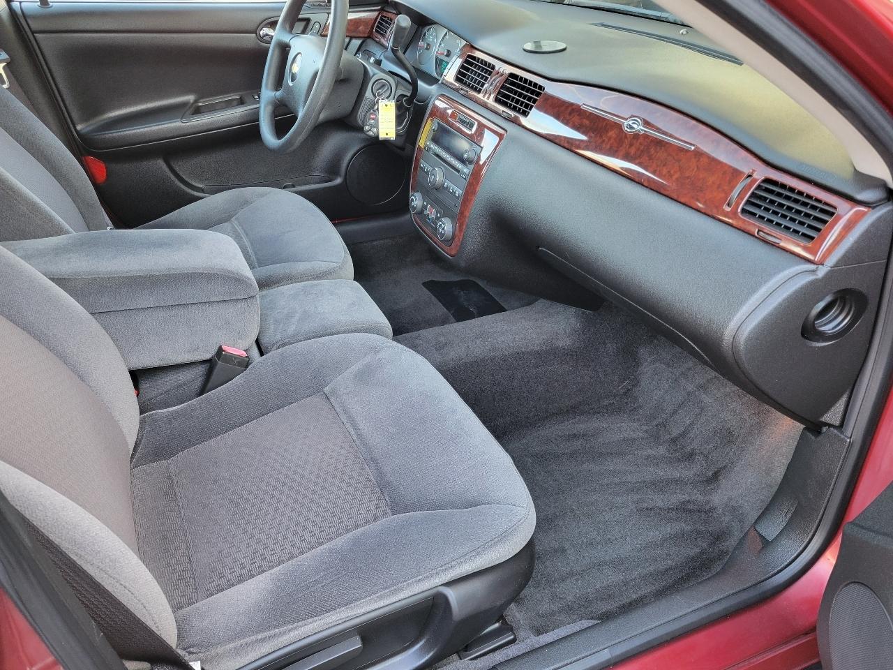 Chevrolet Impala 4dr Sdn 3.5L LT 2008