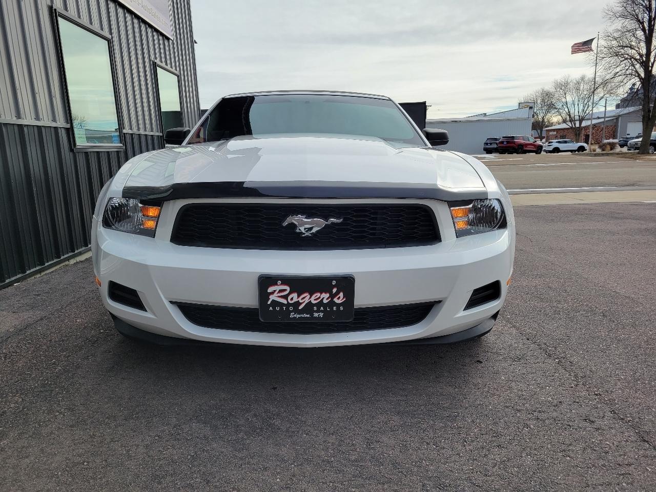 Ford Mustang 2dr Conv V6 2012