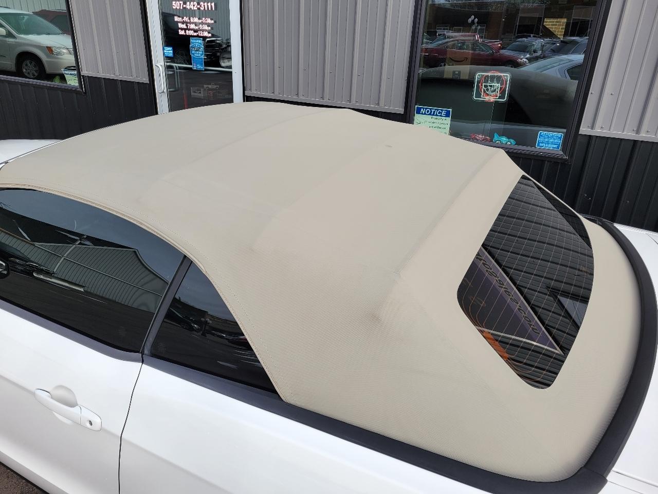 Ford Mustang 2dr Conv V6 2012