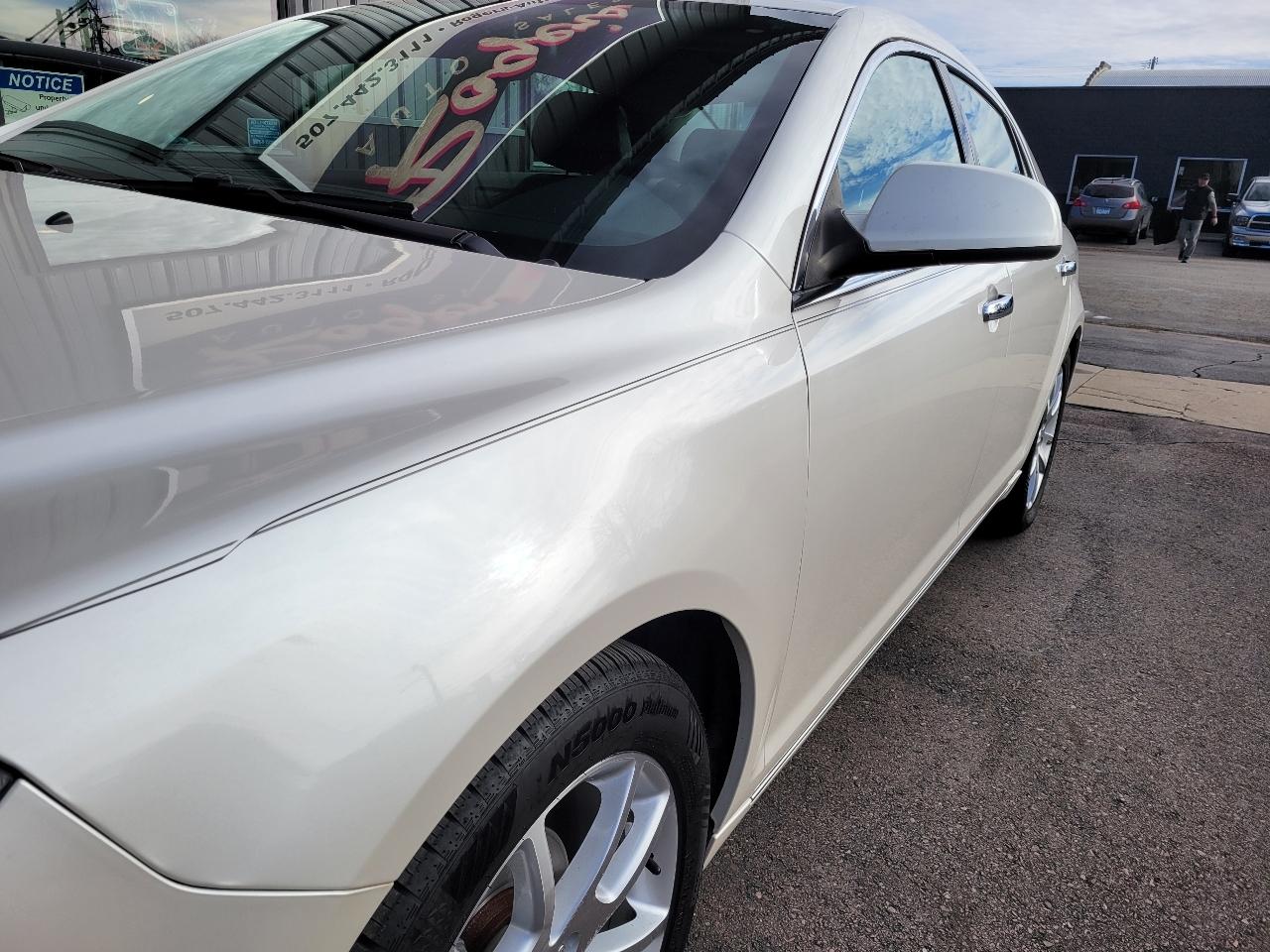Chevrolet Malibu 4dr Sdn LTZ w/1LZ 2012