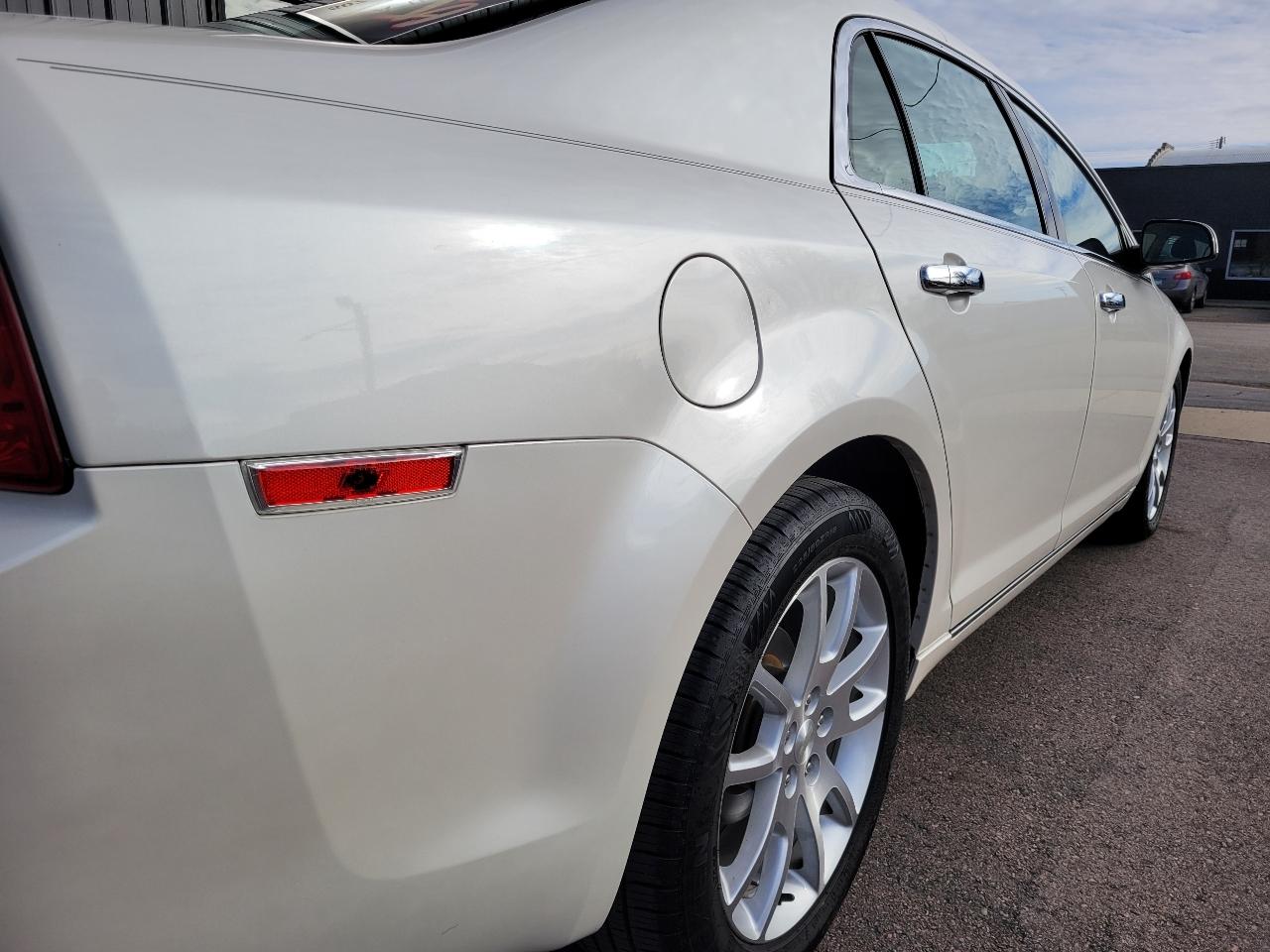 Chevrolet Malibu 4dr Sdn LTZ w/1LZ 2012