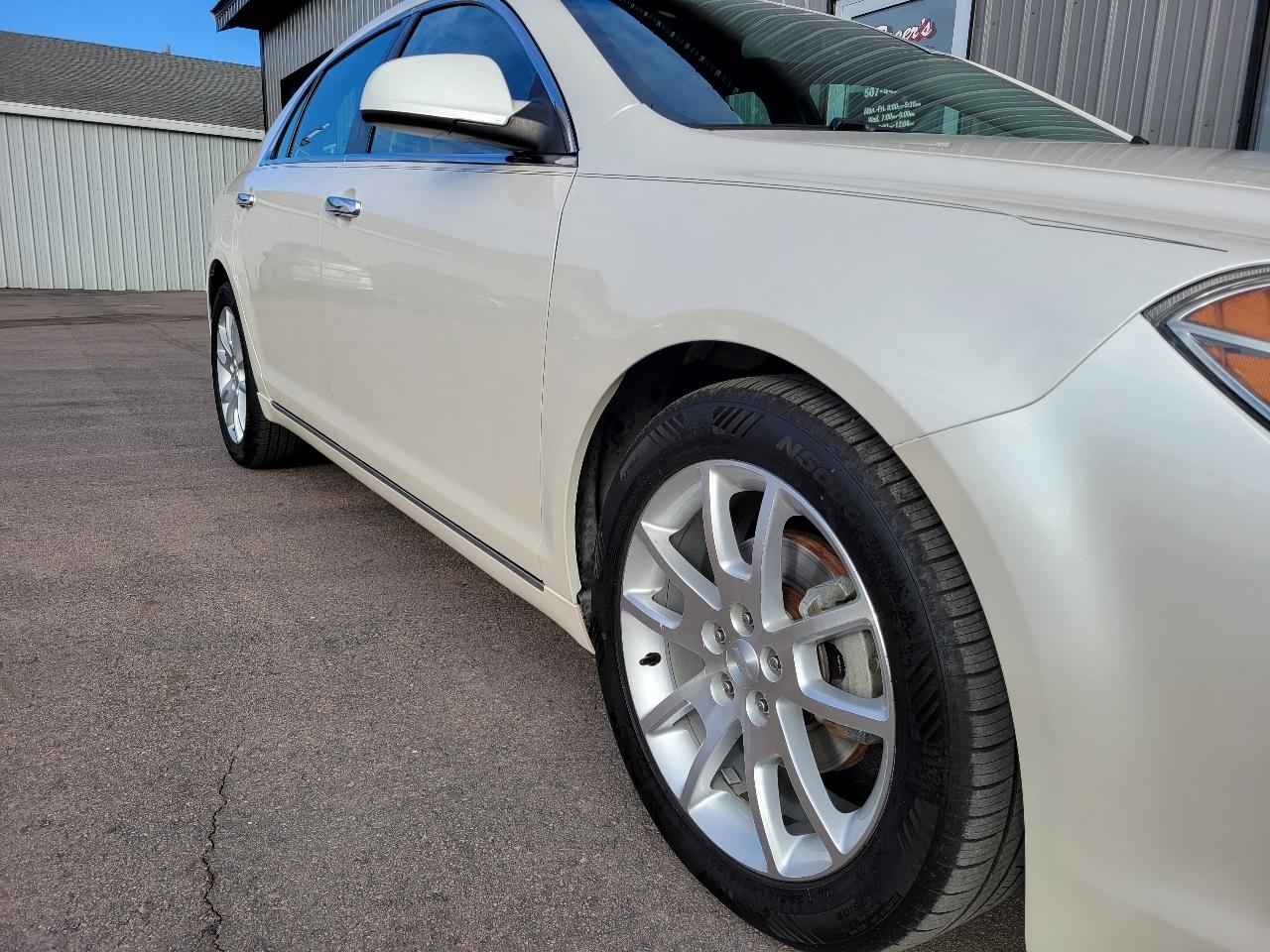 Chevrolet Malibu 4dr Sdn LTZ w/1LZ 2012