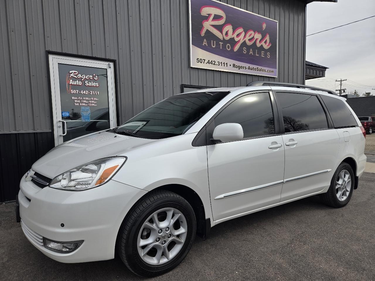 Toyota Sienna Limited 7-Passenger AWD 2004