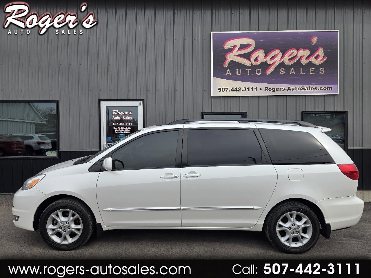 2004 Toyota Sienna Limited 7-Passenger AWD
