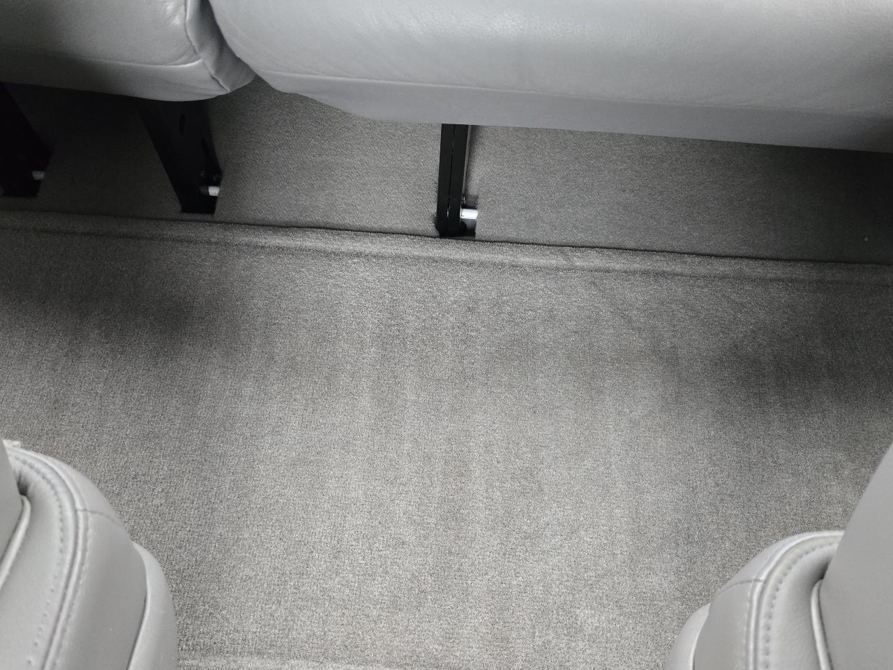 Toyota Sienna Limited 7-Passenger AWD 2004