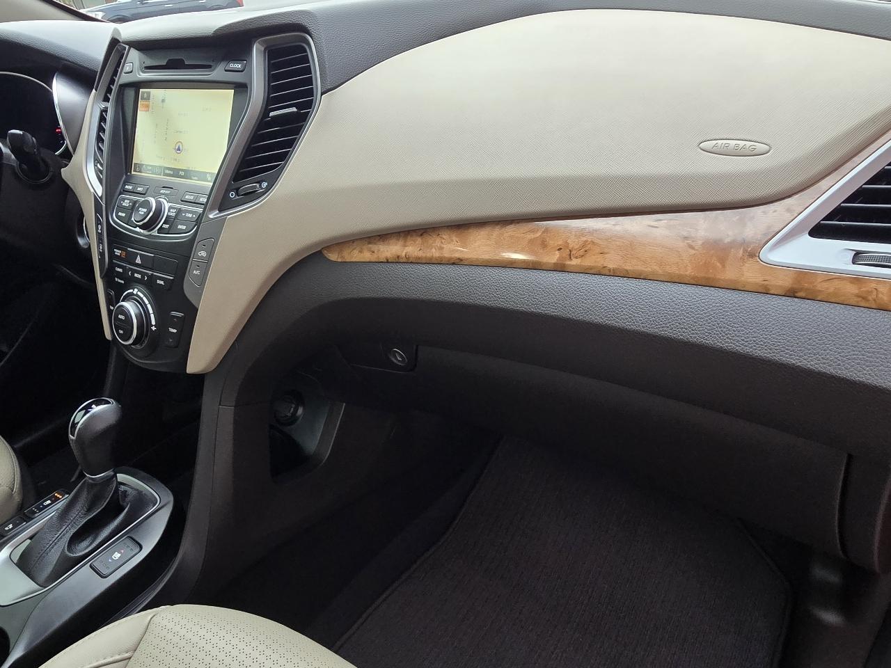 Hyundai Santa Fe Sport AWD 4dr 2.0T 2014