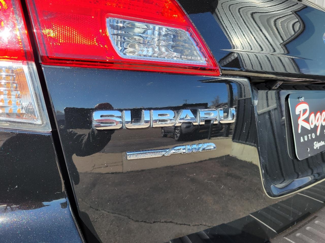 Subaru Outback 4dr Wgn H4 Auto 2.5i Premium 2014