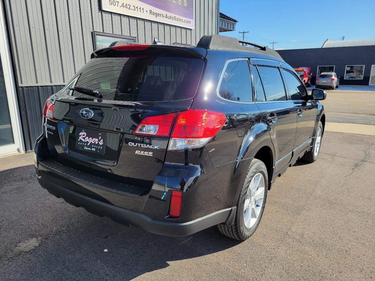 Subaru Outback 4dr Wgn H4 Auto 2.5i Premium 2014