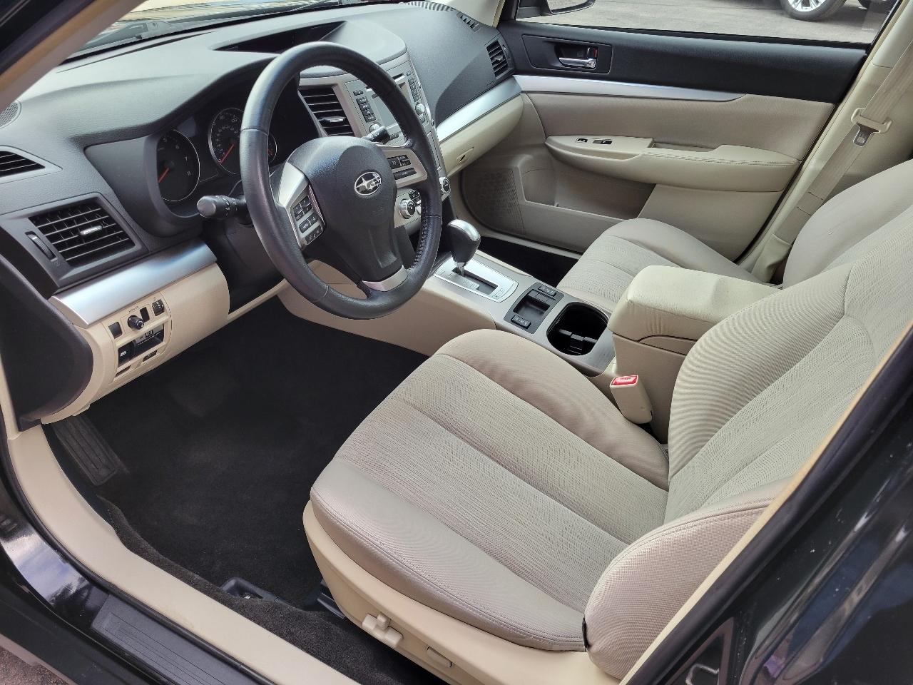 Subaru Outback 4dr Wgn H4 Auto 2.5i Premium 2014