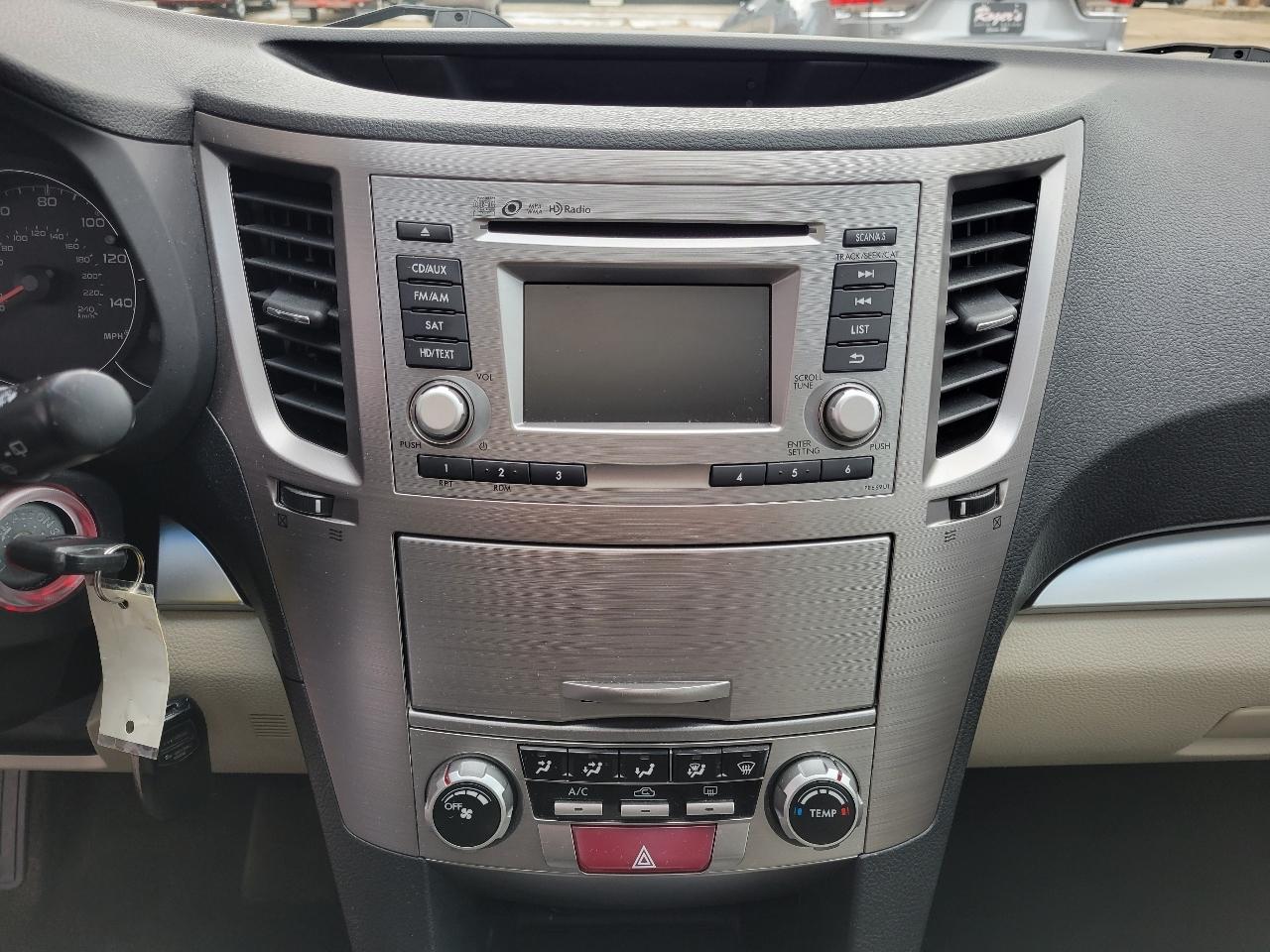 Subaru Outback 4dr Wgn H4 Auto 2.5i Premium 2014