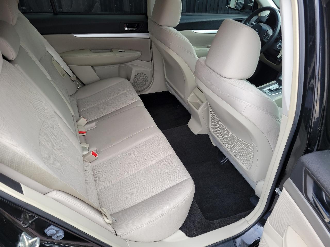 Subaru Outback 4dr Wgn H4 Auto 2.5i Premium 2014