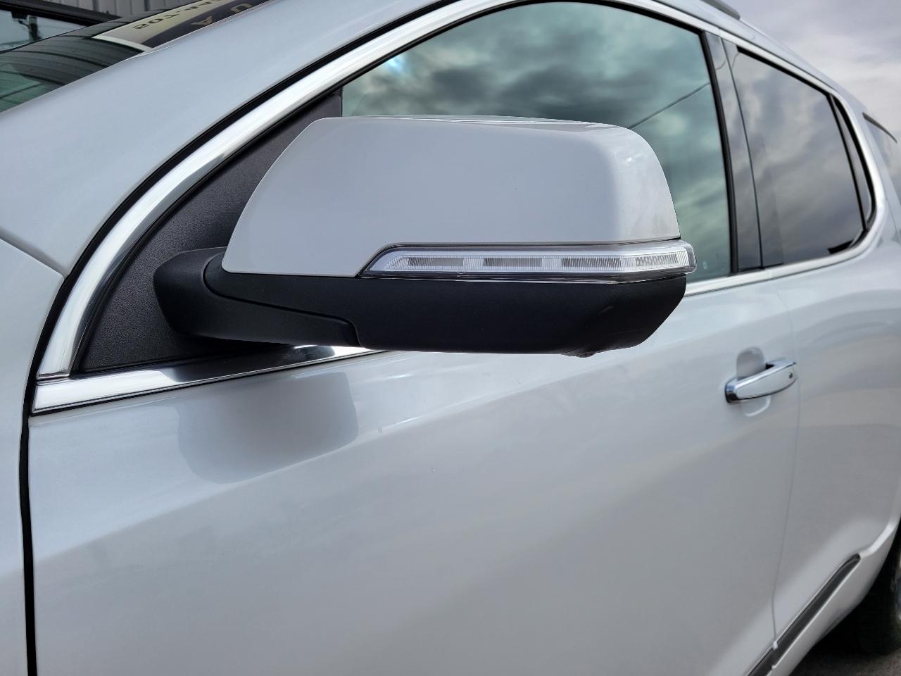 GMC Acadia AWD 4dr Denali 2020