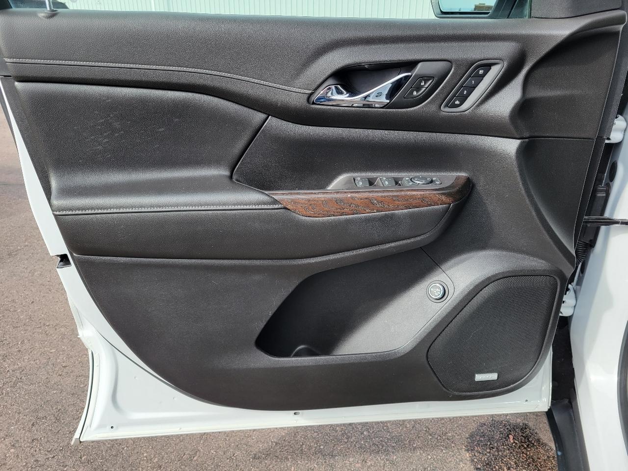 GMC Acadia AWD 4dr Denali 2020