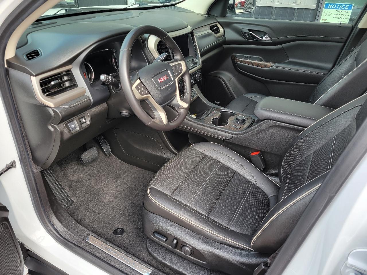 GMC Acadia AWD 4dr Denali 2020