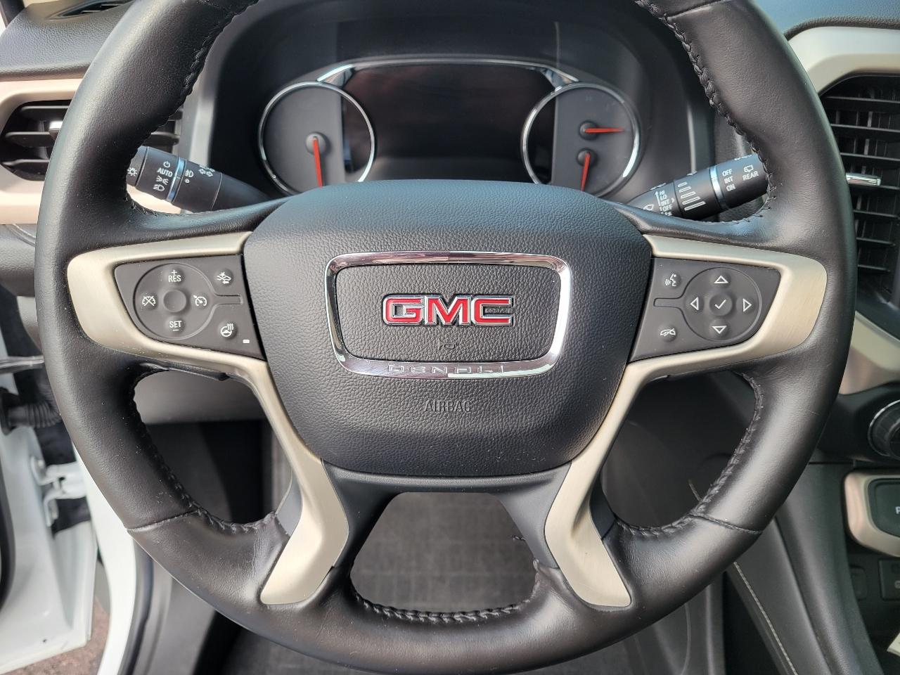 GMC Acadia AWD 4dr Denali 2020