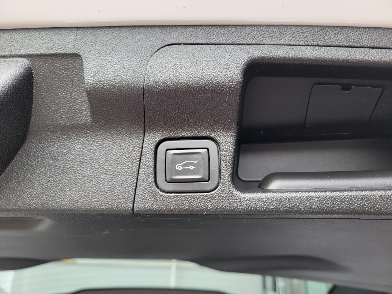 GMC Acadia AWD 4dr Denali 2020