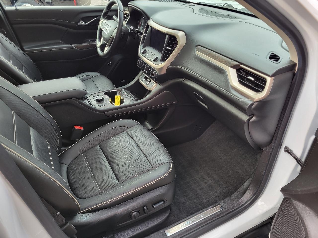 GMC Acadia AWD 4dr Denali 2020