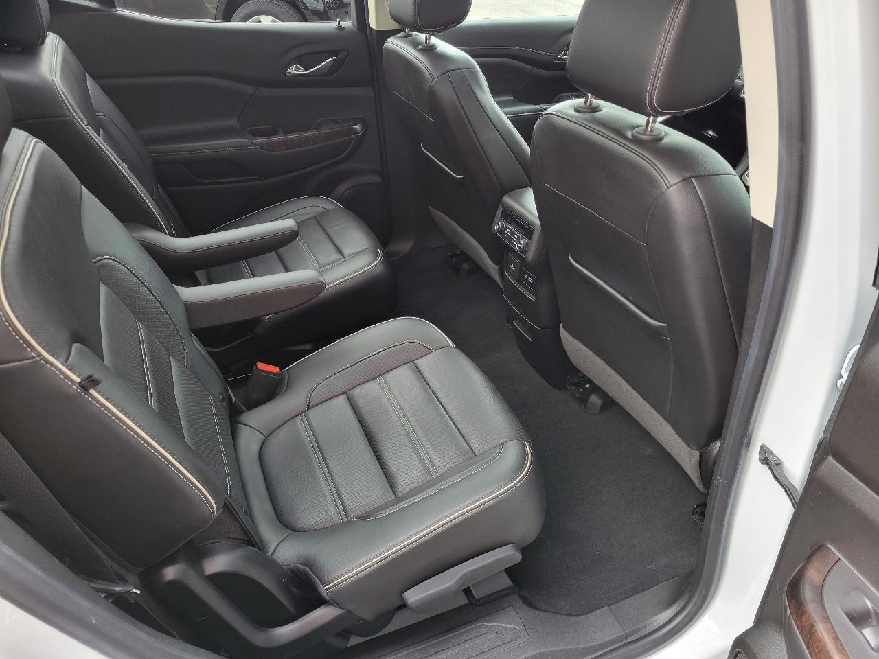 GMC Acadia AWD 4dr Denali 2020