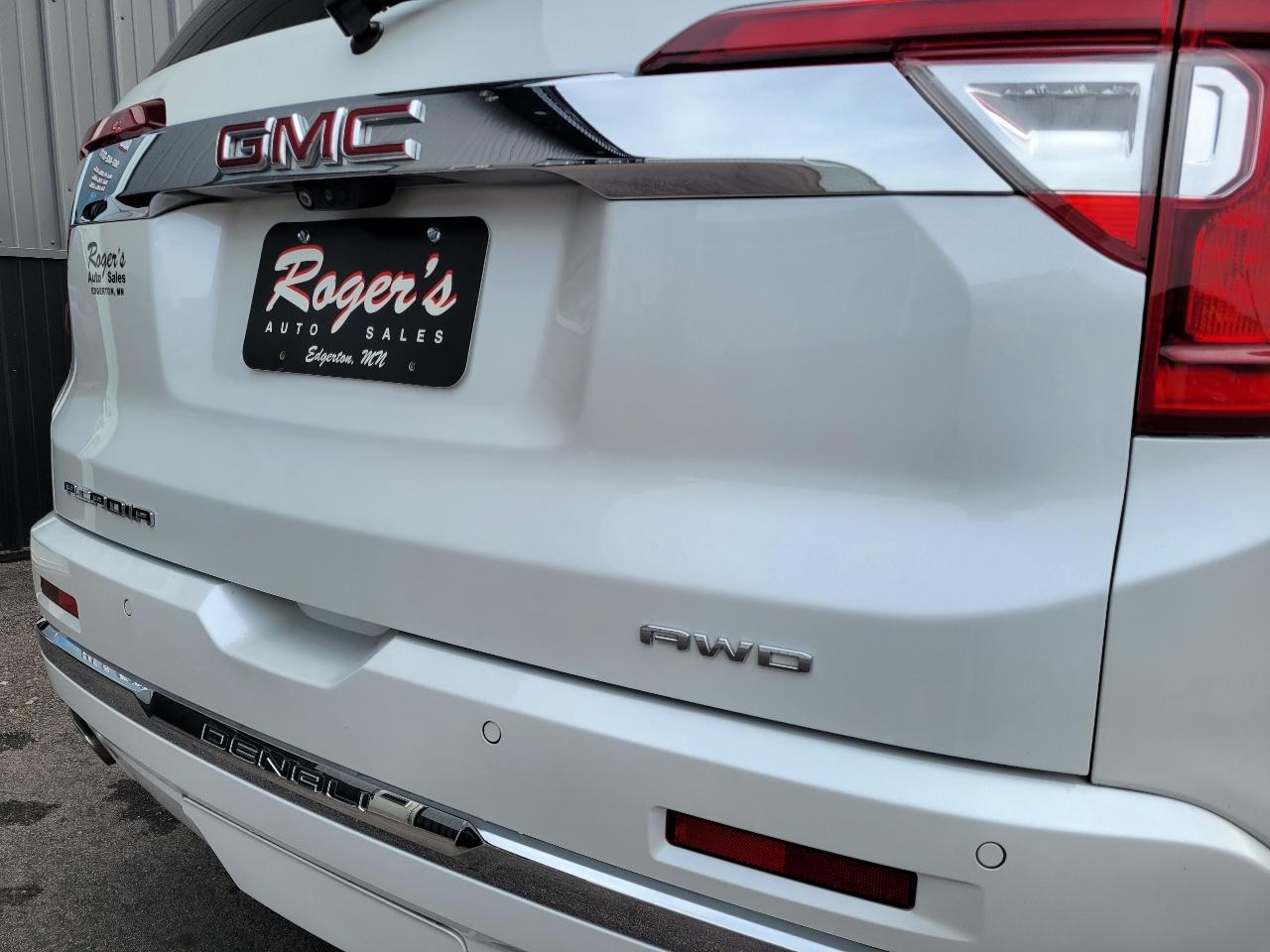 GMC Acadia AWD 4dr Denali 2020