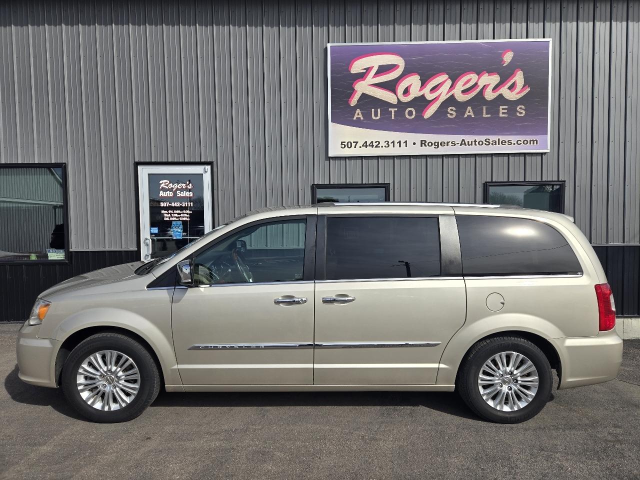 2014 Chrysler Town & Country 4dr Wgn Limited