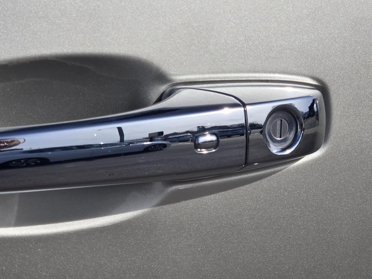 Chrysler Town & Country 4dr Wgn Limited 2014