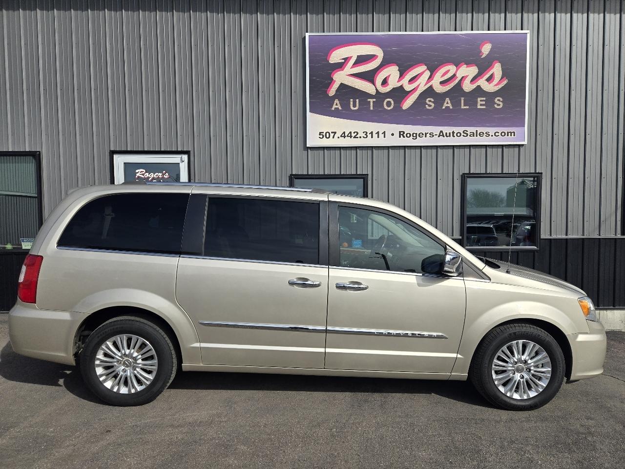Chrysler Town & Country 4dr Wgn Limited 2014