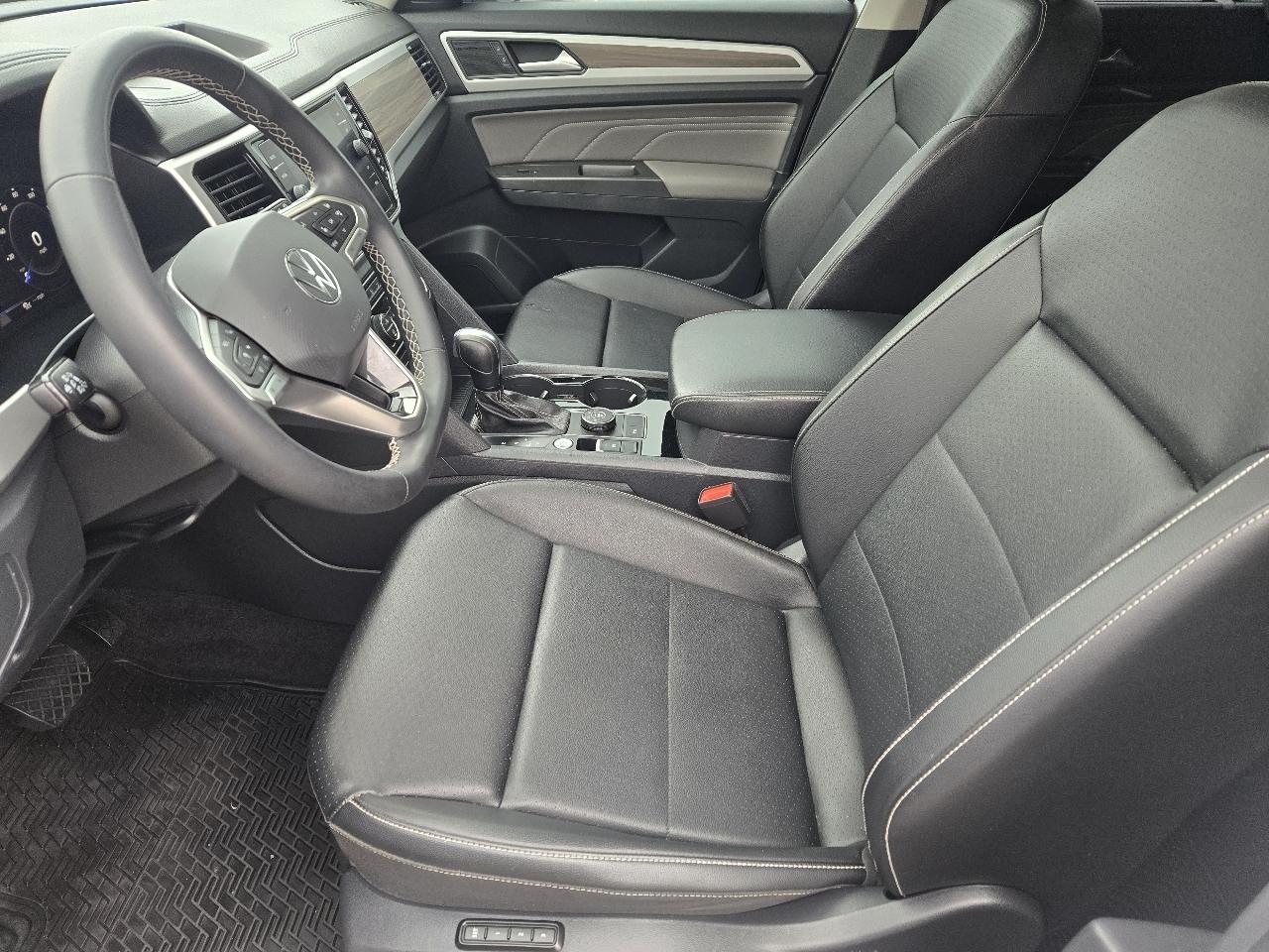 Volkswagen Atlas 3.6L V6 SEL 4MOTION 2023