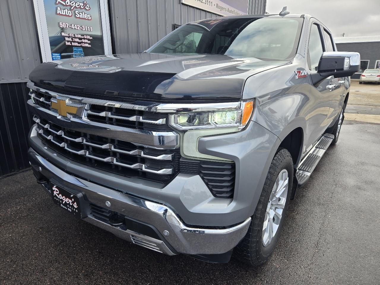 Chevrolet Silverado 1500 4WD Crew Cab 147" LTZ 2024