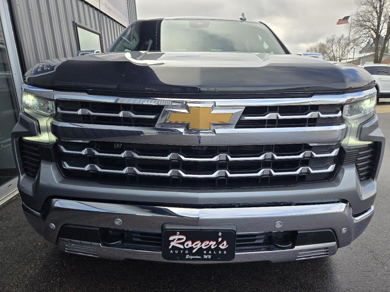 Chevrolet Silverado 1500 4WD Crew Cab 147" LTZ 2024