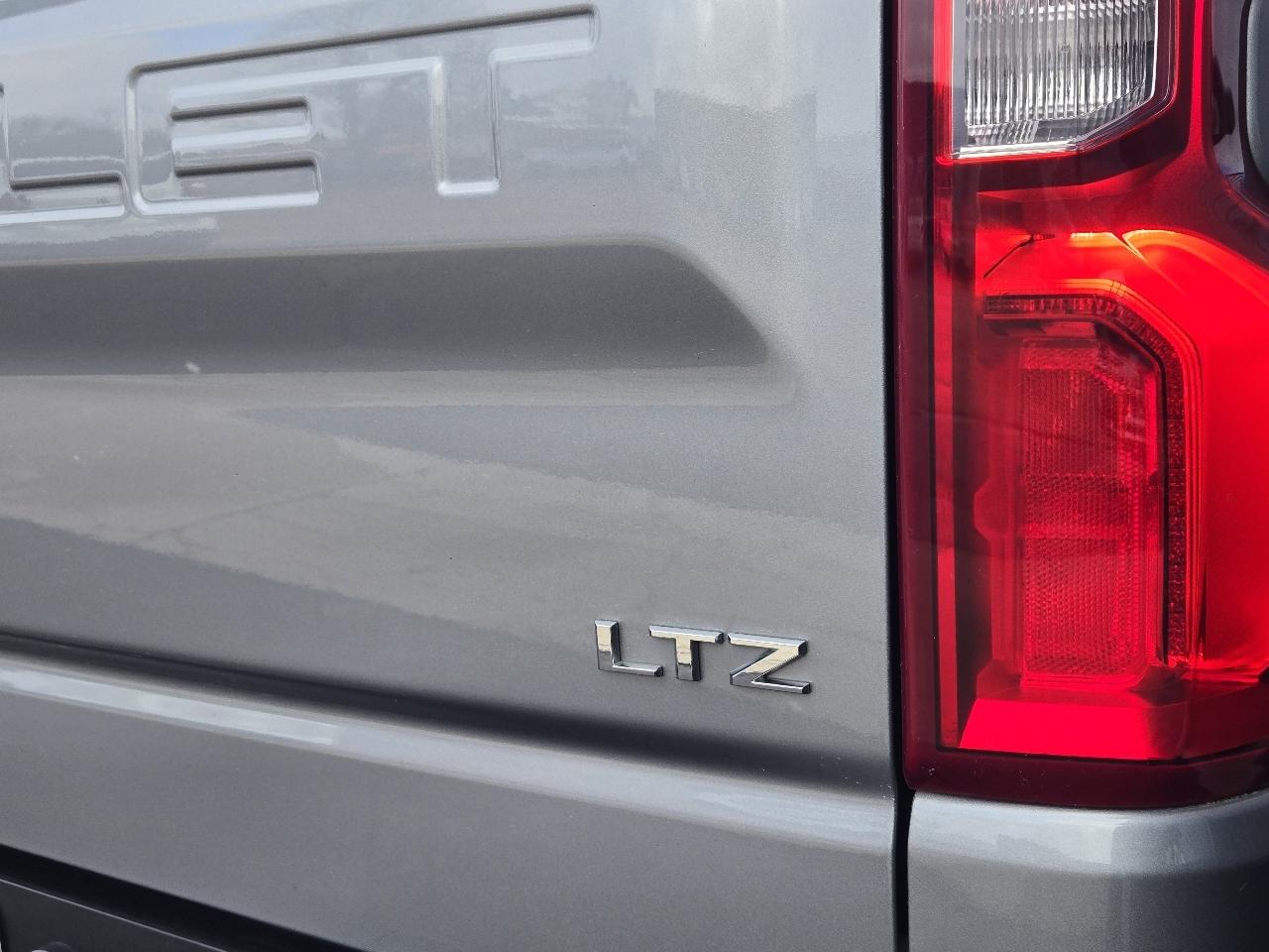 Chevrolet Silverado 1500 4WD Crew Cab 147" LTZ 2024