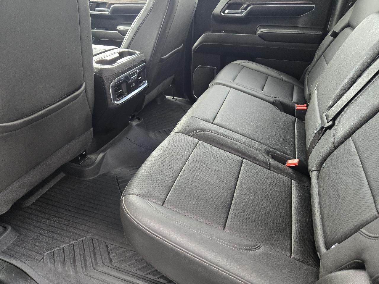 Chevrolet Silverado 1500 4WD Crew Cab 147" LTZ 2024