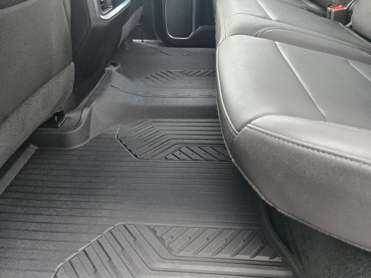 Chevrolet Silverado 1500 4WD Crew Cab 147" LTZ 2024